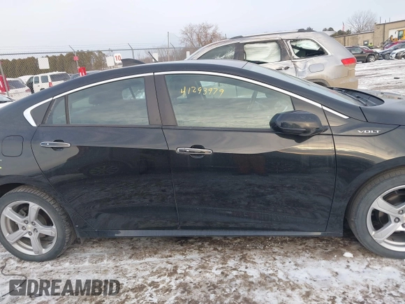 2018 Chevrolet Volt LT with VIN 1G1RC6S55JU150327, listed as a IAAI auction lot 41293979 with 70,120 mi miles. Bid and sale history available at carsss.com. Image 13.
