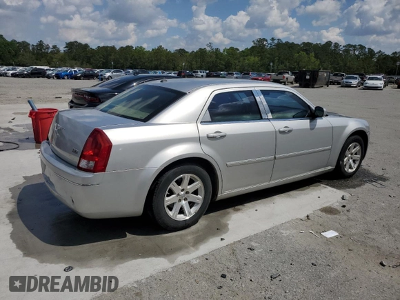 2006 Chrysler 300 Touring with VIN 2C3KA53G76H509314, listed as a Copart auction lot 51694825 with 112,318 mi miles and Salvage Title. Bid and sale history available at carsss.com. Image 3.