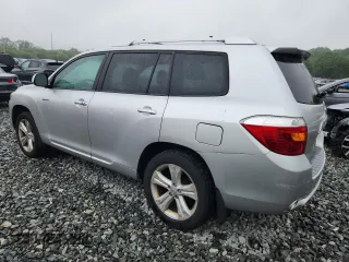 2010 Toyota Highlander Limited z VIN 5TDDK3EH2AS024908, wystawiony jako Copart lot #63053825 z przebiegiem 231 024 mil mil oraz Czysty tytuł • Clean title. Historia ofert i sprzedaży dostępna na DreamBid. Obrazek 2.