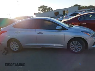 2019 Hyundai Accent SE with VIN 3KPC24A37KE059659, listed as a IAAI auction lot 41016258 with 90,266 mi miles. Bid and sale history available at carsss.com. Image 13.