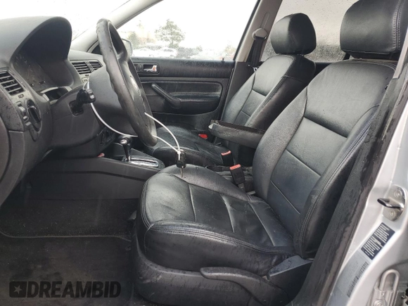 2003 Volkswagen Jetta с VIN WVWSP61J73W341282, выставлен на аукционе Copart как лот 45181585 с пробегом 233 728 миль миль и Списание • Salvage title. История ставок и продаж доступна на DreamBid. Изображение 7.