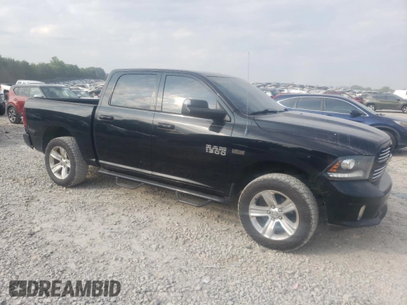 2014 Ram 1500 Sport z VIN 1C6RR7MTXES136911, wystawiony jako Copart lot #62256965 z przebiegiem 303 522 mil mil oraz Czysty tytuł • Clean title. Historia ofert i sprzedaży dostępna na DreamBid. Obrazek 4.