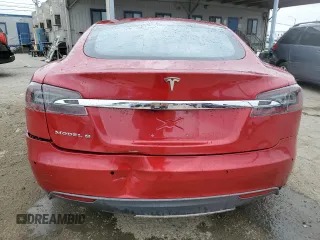 2016 Tesla Model S 70 with VIN 5YJSA1E18GF131881, listed as a Copart auction lot 54513134 with 133,785 mi miles and Salvage title. Bid and sale history available at DreamBid. Image 6.