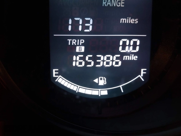 2015 Mazda CX-5 Sport with VIN JM3KE4BY0F0542655, listed as a IAAI auction lot 41471568 with 165,386 mi miles. Bid and sale history available at carsss.com. Image 15.