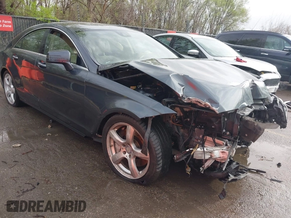 2014 Mercedes-Benz CLS 550 with VIN WDDLJ9BBXEA089595, listed as a IAAI auction lot 41892913 with 136,740 mi miles and . Bid and sale history available at DreamBid. Image 1.