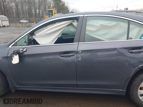2017 Subaru Legacy z VIN 4S3BNAB66H3042796, wystawiony jako IAAI lot #41730844 z przebiegiem 83 040 mil mil oraz . Historia ofert i sprzedaży dostępna na DreamBid. Obrazek 15.