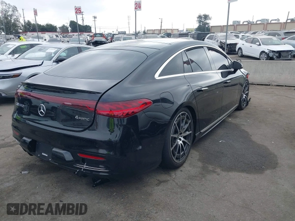 2024 Mercedes-Benz EQS 450 z VIN W1KCG2EB5RA046256, wystawiony jako IAAI lot #41203235 z przebiegiem 5 332 mil mil oraz . Historia ofert i sprzedaży dostępna na DreamBid. Obrazek 4.