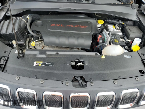 2022 Jeep Compass Latitude Lux с VIN 3C4NJDFB4NT170410, выставлен на аукционе Copart как лот 57294025 с пробегом 30 776 миль миль и Списание • Salvage title. История ставок и продаж доступна на DreamBid. Изображение 12.