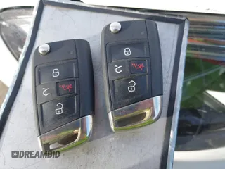 2017 Volkswagen GTI S z VIN 3VW547AU2HM023421, wystawiony jako IAAI lot #41673669 z przebiegiem 91 094 mil mil oraz . Historia ofert i sprzedaży dostępna na DreamBid. Obrazek 11.