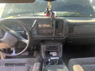 2001 Chevrolet Silverado 1500 with VIN 1GCJC39151E326082, listed as a Copart auction lot 51019515 with 253,364 mi miles and Clean Title. Bid and sale history available at DreamBid. Image 9.