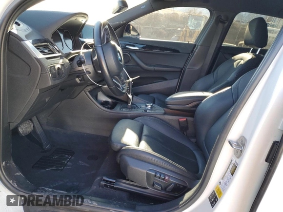 2020 BMW X2 xDrive28i with VIN WBXYJ1C09L5N87648, listed as a Copart auction lot 42029595 with 42,688 mi miles and Salvage Title. Bid and sale history available at carsss.com. Image 7.