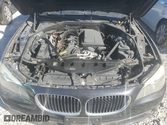 2012 BMW 7 Series 740i with VIN WBAKA4C58CC613763, listed as a Copart auction lot 76673584 with 88,316 mi miles and Clean Title. Bid and sale history available at carsss.com. Image 11.