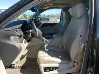 2019 Cadillac Escalade Luxury z VIN 1GYS4BKJ7KR249807, wystawiony jako Copart lot #46796805 z przebiegiem 102 476 mil mil oraz Szkody całkowita. Historia ofert i sprzedaży dostępna na DreamBid. Obrazek 7.