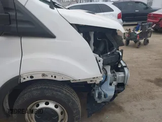 2020 Ford Transit с VIN 1FTBR1YG7LKA35097, выставлен на аукционе IAAI как лот 41774661 с пробегом 93 164 миль миль и . История ставок и продаж доступна на DreamBid. Изображение 18.