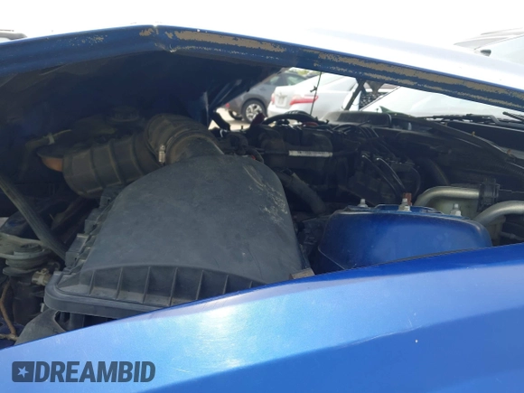 2005 Ford Mustang Deluxe with VIN 1ZVFT80N355159517, listed as a IAAI auction lot 42064180 with Not provided miles and . Bid and sale history available at DreamBid. Image 10.