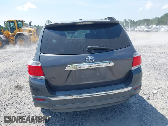2011 Toyota Highlander Limited with VIN 5TDYK3EH3BS027884, listed as a IAAI auction lot 42527160 with 310,068 mi miles and . Bid and sale history available at DreamBid. Image 17.