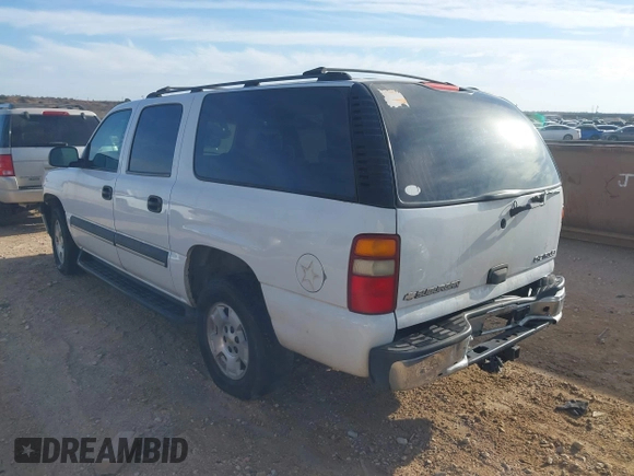2003 Chevrolet Suburban LT with VIN 3GNEC16ZX3G322144, listed as a IAAI auction lot 41439053 with 239,789 mi miles. Bid and sale history available at carsss.com. Image 3.