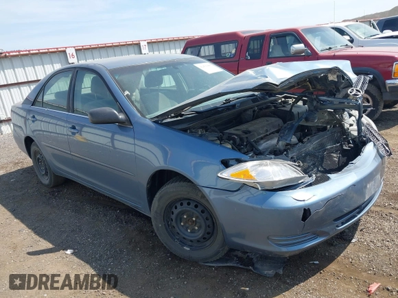 2004 Toyota Camry LE z VIN JTDBE32K140260522, wystawiony jako IAAI lot #42476400 z przebiegiem 152 466 mil mil oraz . Historia ofert i sprzedaży dostępna na DreamBid. Obrazek 1.