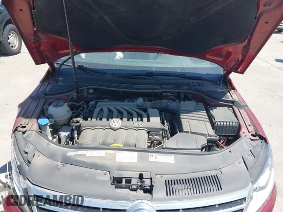 2013 Volkswagen CC VR6 Executive 4Motion with VIN WVWGU7AN9DE561506, listed as a IAAI auction lot 42008837 with 1 mi miles. Bid and sale history available at carsss.com. Image 10.