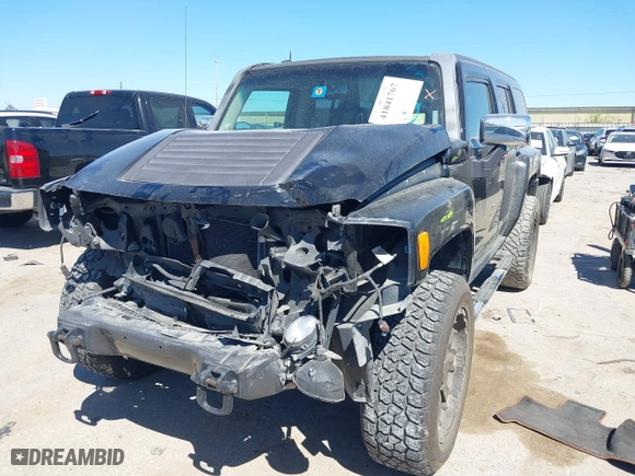 2006 Hummer H3 with VIN 5GTDN136768275733, listed as a IAAI auction lot 41841767 with 91,113 mi miles. Bid and sale history available at carsss.com. Image 17.
