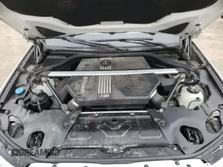 2020 BMW X4 M Competition z VIN 5YMUJ0C08L9B43928, wystawiony jako Copart lot #63555382 z przebiegiem 12 701 mil mil oraz . Historia ofert i sprzedaży dostępna na DreamBid. Obrazek 7.