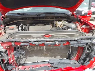 2021 GMC Sierra 1500 SLT z VIN 3GTU9DED9MG291383, wystawiony jako IAAI lot #41794666 z przebiegiem 93 457 mil mil oraz . Historia ofert i sprzedaży dostępna na DreamBid. Obrazek 10.