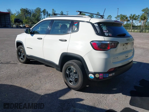 2020 Jeep Compass Sport with VIN 3C4NJDAB3LT210111, listed as a IAAI auction lot 41286048 with 78,372 mi miles and . Bid and sale history available at DreamBid. Image 3.