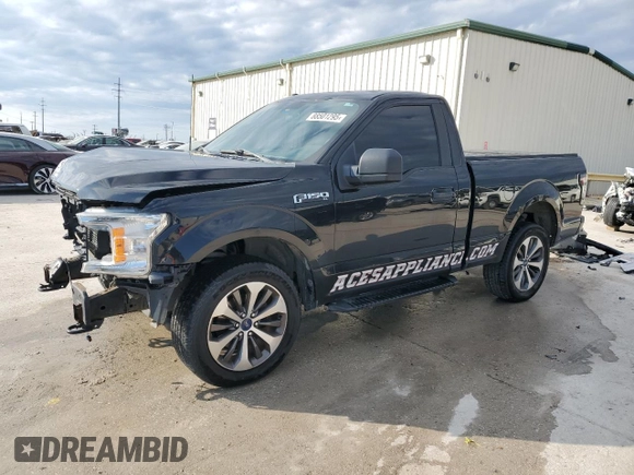 2018 Ford F-150 XL with VIN 1FTMF1EB8JFB17985, listed as a Copart auction lot 88501295 with 117,208 mi miles and Clean title. Bid and sale history available at DreamBid. Image 1.