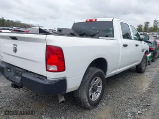 2018 Ram 2500 Tradesman with VIN 3C6UR4CJ5JG313018, listed as a IAAI auction lot 41757482 with 189,507 mi miles. Bid and sale history available at carsss.com. Image 4.