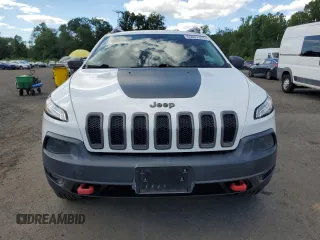 2014 Jeep Cherokee Trailhawk with VIN 1C4PJMBS5EW111360, listed as a Copart auction lot 65607975 with 139,642 mi miles and Clean title. Bid and sale history available at DreamBid. Image 5.
