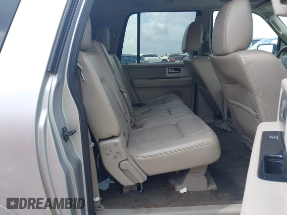 2011 Ford Expedition Max Limited z VIN 1FMJK2A52BEF55165, wystawiony jako IAAI lot #42467164 z przebiegiem 297 499 mil mil oraz . Historia ofert i sprzedaży dostępna na DreamBid. Obrazek 8.
