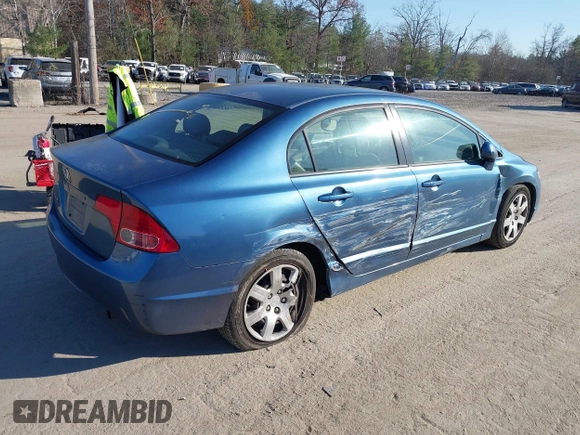 2008 Honda Civic LX z VIN 2HGFA16538H521884, wystawiony jako IAAI lot #38105899 z przebiegiem 146 612 mil mil oraz . Historia ofert i sprzedaży dostępna na DreamBid. Obrazek 4.