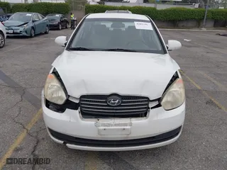 2009 Hyundai Accent Auto GLS with VIN KMHCN46C79U333109, listed as a IAAI auction lot 42023502 with 230,123 mi miles. Bid and sale history available at carsss.com. Image 12.