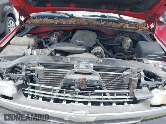 2001 Chevrolet Silverado 1500 LS with VIN 2GCEC19TX11196681, listed as a IAAI auction lot 42063590 with Not Provided miles and . Bid and sale history available at DreamBid. Image 10.