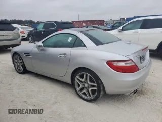 2015 Mercedes-Benz SLK-Class SLK 250 with VIN WDDPK4HA9FF103541, listed as a Copart auction lot 77197404 with Not Provided miles and Non Repairable. Bid and sale history available at carsss.com. Image 2.