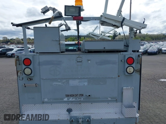 2006 Ford F-350 with VIN 1FDSF305X6EB15264, listed as a IAAI auction lot 42009579 with 97,945 mi miles and . Bid and sale history available at DreamBid. Image 8.