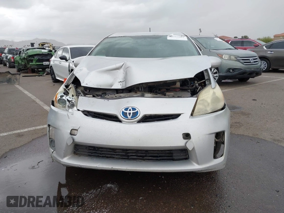 2010 Toyota Prius II with VIN JTDKN3DU5A0013143, listed as a IAAI auction lot 41793661 with 460,723 mi miles. Bid and sale history available at carsss.com. Image 12.