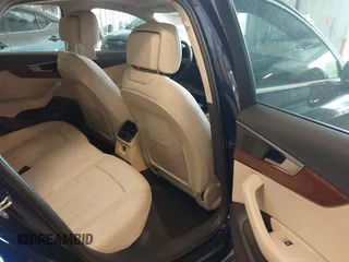 2023 Audi A4 Premium z VIN WAUABAF49PN011975, wystawiony jako IAAI lot #42298117 z przebiegiem 27 975 mil mil oraz . Historia ofert i sprzedaży dostępna na DreamBid. Obrazek 8.