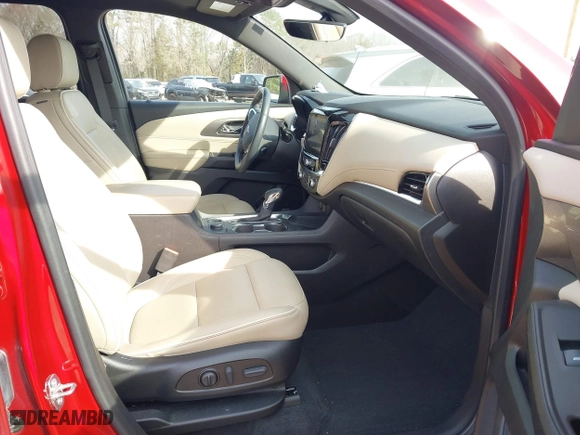 2023 Chevrolet Traverse Premier with VIN 1GNEVKKW0PJ155762, listed as a IAAI auction lot 41736469 with 20,738 mi miles. Bid and sale history available at carsss.com. Image 5.