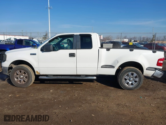 2008 Ford F-150 XLT с VIN 1FTPX04528KE66030, выставлен на аукционе IAAI как лот 41505077 с пробегом 160 924 миль миль и . История ставок и продаж доступна на DreamBid. Изображение 14.