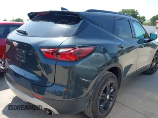 2019 Chevrolet Blazer z VIN 3GNKBDRS7KS590179, wystawiony jako IAAI lot #42209680 z przebiegiem 50 345 mil mil oraz . Historia ofert i sprzedaży dostępna na DreamBid. Obrazek 4.