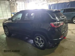 2022 Jeep Compass Trailhawk z VIN 3C4NJDDB3NT163497, wystawiony jako Copart lot #42691135 z przebiegiem 19 450 mil mil oraz Szkoda całkowita • Salvage title. Historia ofert i sprzedaży dostępna na DreamBid. Obrazek 2.