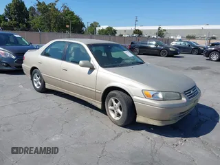 1997 Toyota Camry LE with VIN 4T1BG22K1VU130346, listed as a IAAI auction lot 42577240 with 204,689 mi miles and . Bid and sale history available at DreamBid. Image 1.
