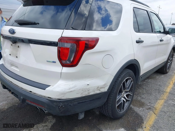2019 Ford Explorer Sport with VIN 1FM5K8GT8KGA73895, listed as a IAAI auction lot 41546113 with 110,855 mi miles. Bid and sale history available at carsss.com. Image 20.