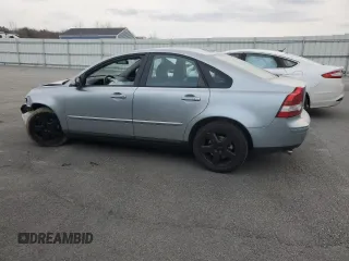 2007 Volvo S40 2.5L Turbo with VIN YV1MH682672313999, listed as a Copart auction lot 88976585 with 127,195 mi miles and Clean Title. Bid and sale history available at carsss.com. Image 2.