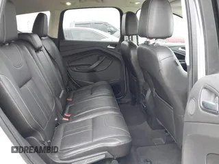 2013 Ford Escape Titanium с VIN 1FMCU9J91DUA13353, выставлен на аукционе IAAI как лот 42074045 с пробегом 108 452 миль миль и . История ставок и продаж доступна на DreamBid. Изображение 8.