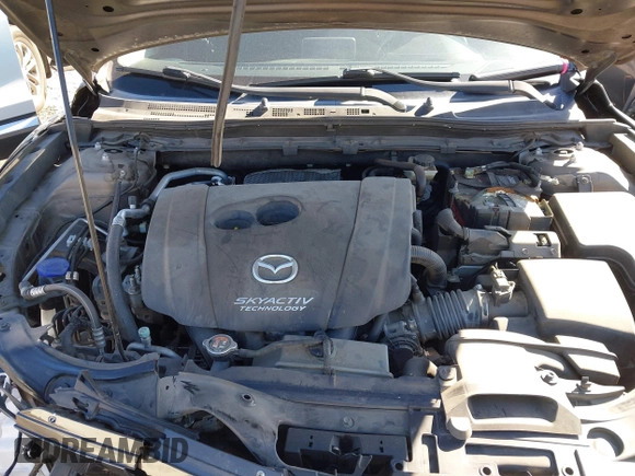 2015 Mazda 3 i Sport with VIN 3MZBM1U75FM124634, listed as a IAAI auction lot 41734761 with 111,597 mi miles and . Bid and sale history available at carsss.com. Image 10.