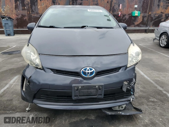 2013 Toyota Prius One z VIN JTDKN3DU1D5688821, wystawiony jako Copart lot #53647715 z przebiegiem 200 559 mil mil oraz Szkoda całkowita • Salvage title. Historia ofert i sprzedaży dostępna na DreamBid. Obrazek 5.