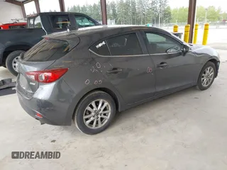 2014 Mazda 3 i Touring z VIN JM1BM1L71E1193465, wystawiony jako IAAI lot #42078287 z przebiegiem 144 014 mil mil oraz . Historia ofert i sprzedaży dostępna na DreamBid. Obrazek 4.