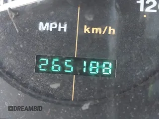 1997 Jeep Grand Cherokee Limited с VIN 1J4GZ78YXVC549289, выставлен на аукционе IAAI как лот 42474073 с пробегом 265 188 миль миль и . История ставок и продаж доступна на DreamBid. Изображение 16.